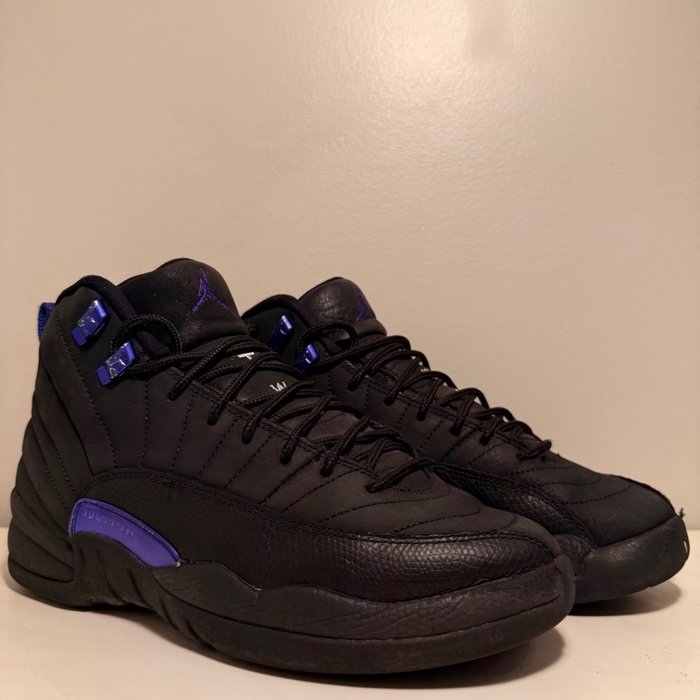 Nike Air Jordan 12 Retro Dark Concord Youth Size 7Y Black Purple Sneakers